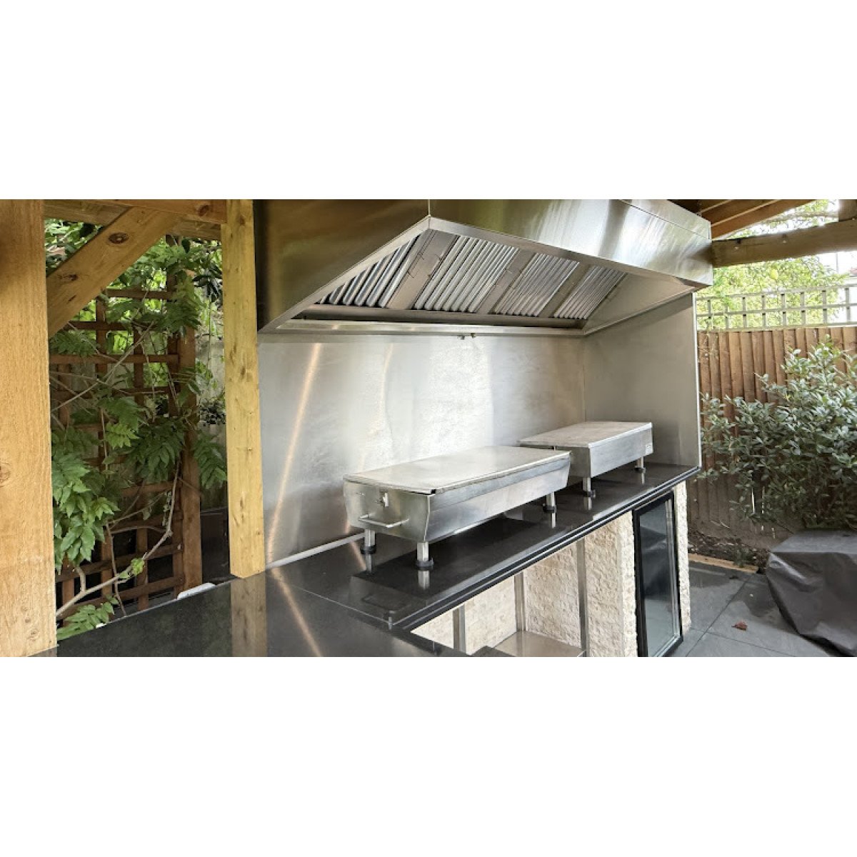 BBQ Extractor Hood 1500mm with Motor BBQ Extractor Hood 1500mm with Motor