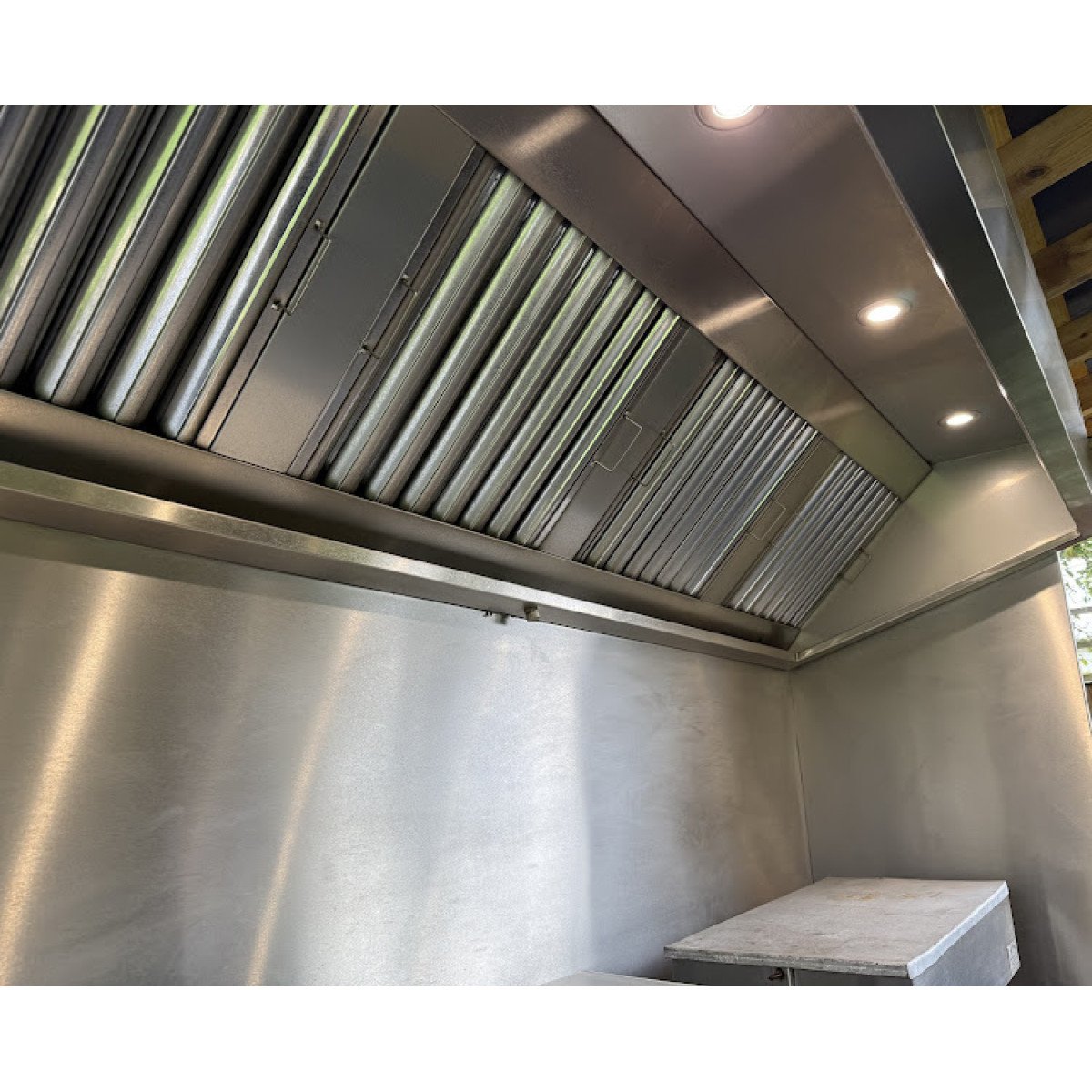 BBQ Extractor Hood 1500mm with Motor BBQ Extractor Hood 1500mm with Motor